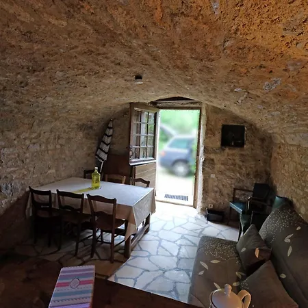 Semesterbostad Vieux Pigeonnier Tour-de-Faure