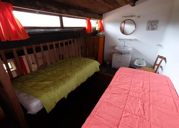 Vieux Pigeonnier Semesterbostad Tour-de-Faure